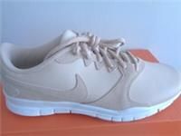 Nike Womens Flex Essential Tr Lt Running Trainers AQ8227 Sneakers Shoes 200
