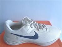 Nike Revolution 6 NN trainer's shoes DC3728 101 uk 8.5 eu 43 us 9.5 NEW+BOX