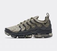 Nike Air VaporMax Plus Trainer - Green - Size 6