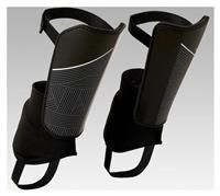 Adult Football Shin Pads Essential 140 - Black