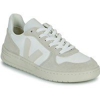 Veja  V-10  women's Shoes (Trainers) in White