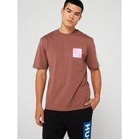 HUGO Mens Nabric Signature-Print T-Shirt in Cotton Jersey