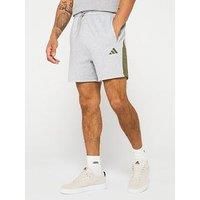 adidas Men/'s Seasonal Essentials Colorblock Shorts, Medium Grey Heather, L