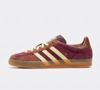 adidas Originals Womens Gazelle Indoor Trainer - Red - Size 4