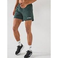 adidas Men/'s Terrex Multi Shorts, Legend Ivy, M