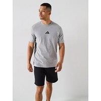 adidas Men/'s Essential Three Stripes Single Jersey TEE, Medium Grey Heather/Black, S