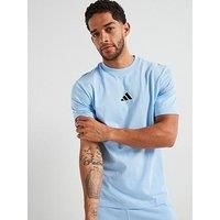 adidas Men/'s Essentials Small Logo Single Jersey TEE, Glow Blue/Black, S