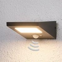 Lucande Solar outdoor wall lamp Felin with downlight
