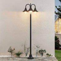 Lindby Edric lamp post