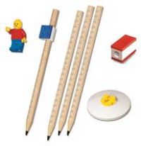 Stationary Set Con Minifigure - 4 Matite, 1 Topper, 1 Temperamatite, 1 Gomma