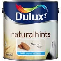 Dulux Natural hints Almond white Matt Emulsion paint 2.5L