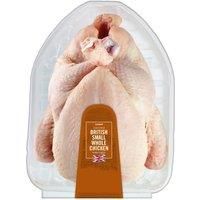 Iceland Class A Fresh British Small Whole Chicken without Giblets 1.1kg