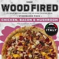 Iceland Wood-fired Stonebaked Chicken, Bacon & Mushroom Pizza 399g