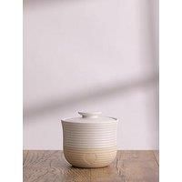 Mason Cash Rustic Charm Storage Jar 700ml Stoneware with Airtight Lid French Provincial Design with Heart Motif Ideal for Tea Coffee Sugar Rice
