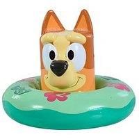 TOMY Toomies Bluey Splash and Float Bingo - Bath Toy Pourer Cup with Shower Holes and Water Wheel Toy Pool Ring- Sensory Water Toys - Officially Licensed Bluey Toys - Baby Bath Toys for +18 Months