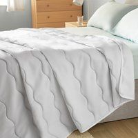 Silentnight Summer Breeze 2.5 Tog Duvet - Db