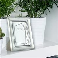 Almond Street Holt Photo Frame, 6" x 4"