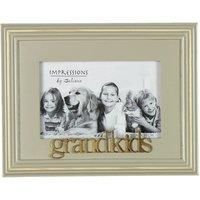Julianan Wooden Picture Photo Frame (6 x 4 grandkids - 2)