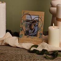 Wooden Photo Frame with Wire Heart 4x6 - Mr and Mrs