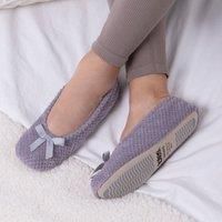 Isotoner Women Ladies Popcorn Ballet Closed Back Slippers, Grey (Pale Grey), M 37/38 EU