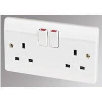 White MK Logic Plus K2747 - 2 Gang, DP, Switched Plug Socket, 13A (Switchsocket)