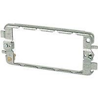MK K3704 Grid Plus Grid Yoke - 4 Gang