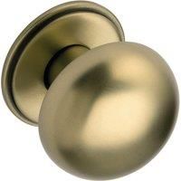 Wickes Windsor Knob Handle - Brushed Brass