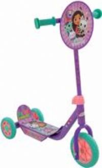 Gabby's Dollhouse Children's Fun Outdoor  Deluxe Tri-Scooter