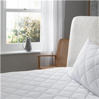The Fine Bedding Company -Allergy Defence Mattress Protector - Made From Recycled Materials - Anti-Allergy & Hypoallergenic - Super King - Mattress Topper - Machine Washable (Double)