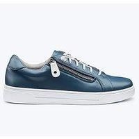 Wide Fit 'Leonie' Trainers