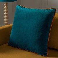 furn. Meridian Soft Velvet Luxury Plain Cushion (45 x 45 cm)