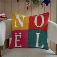 furn. Noelle Loop Polyester Filled Cushion – Tufted Textured Bold Festive Christmas Slogan Decorative Pillow (Multicolour - 45x45cm)