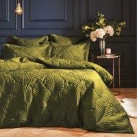 Paoletti Palmeria Super King Quilted Duvet Set