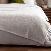 Kallu Double-Sided Faux-Fur 150cm x 200cm Throw Ecru