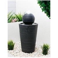 Streetwize Accessories Solar Powered Round Ball Water Fountain