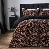 https://www.burton.co.uk/product/ohs-leopard-sherpa-fleece-reversible-duvet-cover-set-with-pillowcase_p-eefa9fb9-7993-43ac-9779-83fd2aada850£colour=Natural&size=King