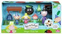 Ben & Holly 07712 Ben and HOLLY/'S Potion Classroom