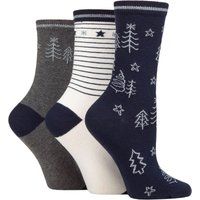 Charnos Women/'s Christmas Tree Gift Boxed 3 Pack Socks Navy One Size, Regular, (Pack of 3)