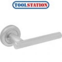 Serozzetta Philadelphia Lever On Rose Door Handles Satin Chrome