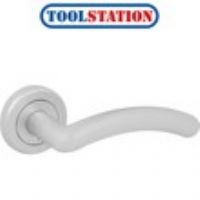 Serozzetta Noxia Lever On Rose Door Handles Satin Chrome