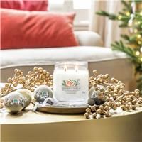 Yankee Candle Signature Medium Jar White Spruce & Grapefruit Free Postage