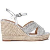 'Pose Wedge' Heels