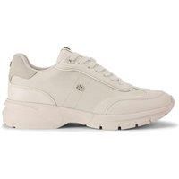'Latest' Trainers