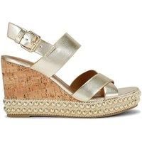 'Pearl' Heels