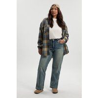 Womens Plus Basics Split Hem Straight Leg Jeans