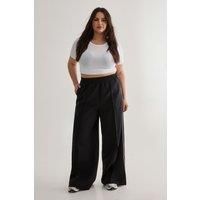 Plus Tailored Contrast Piped Joggers
