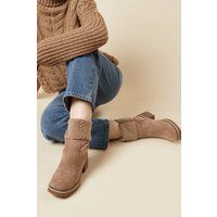 Good For The Sole Beige Cosy Boots Womens Daywear Boots