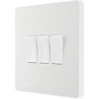 BG Electrical Evolve Triple Light Switch, 20A, 2 Way, Pearlescent White