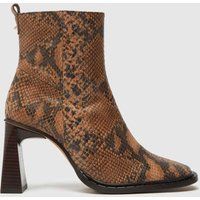 schuh The Edit Peyton Heel  in Beige & Brown