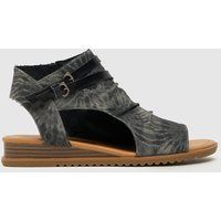 Blowfish Malibu Butterly Sandals in Black